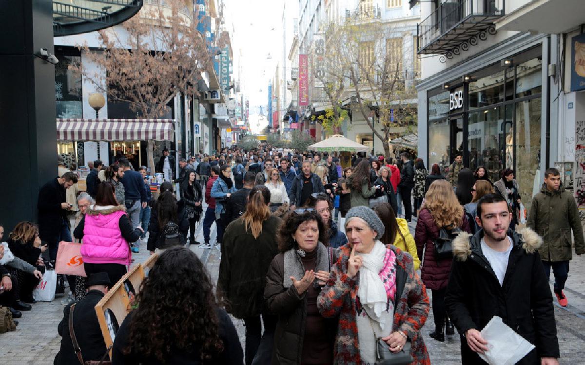 Athens Scams & Tourist Traps: What to Avoid (2026 Guide)